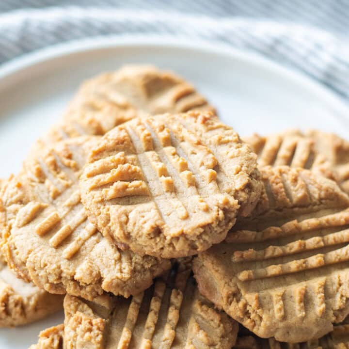 Keto Peanut Butter Cookies - Four Score Living