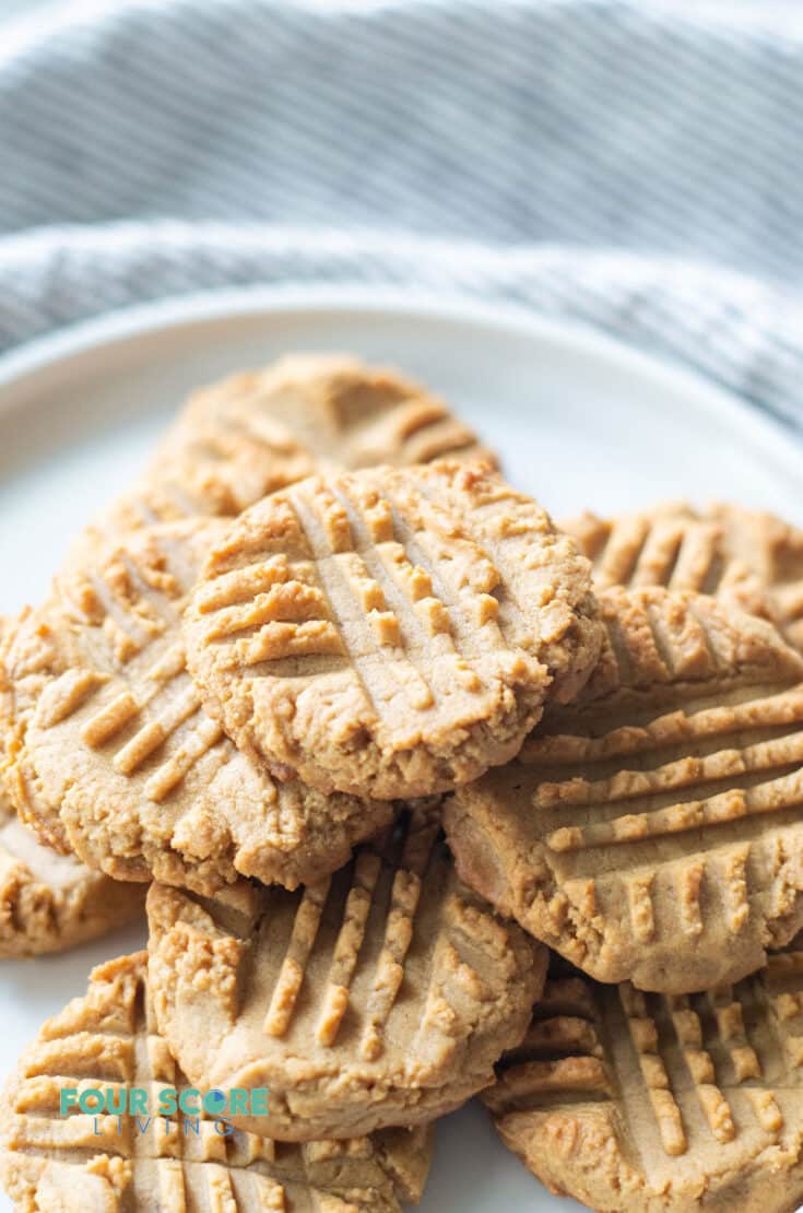 Keto Peanut Butter Cookies