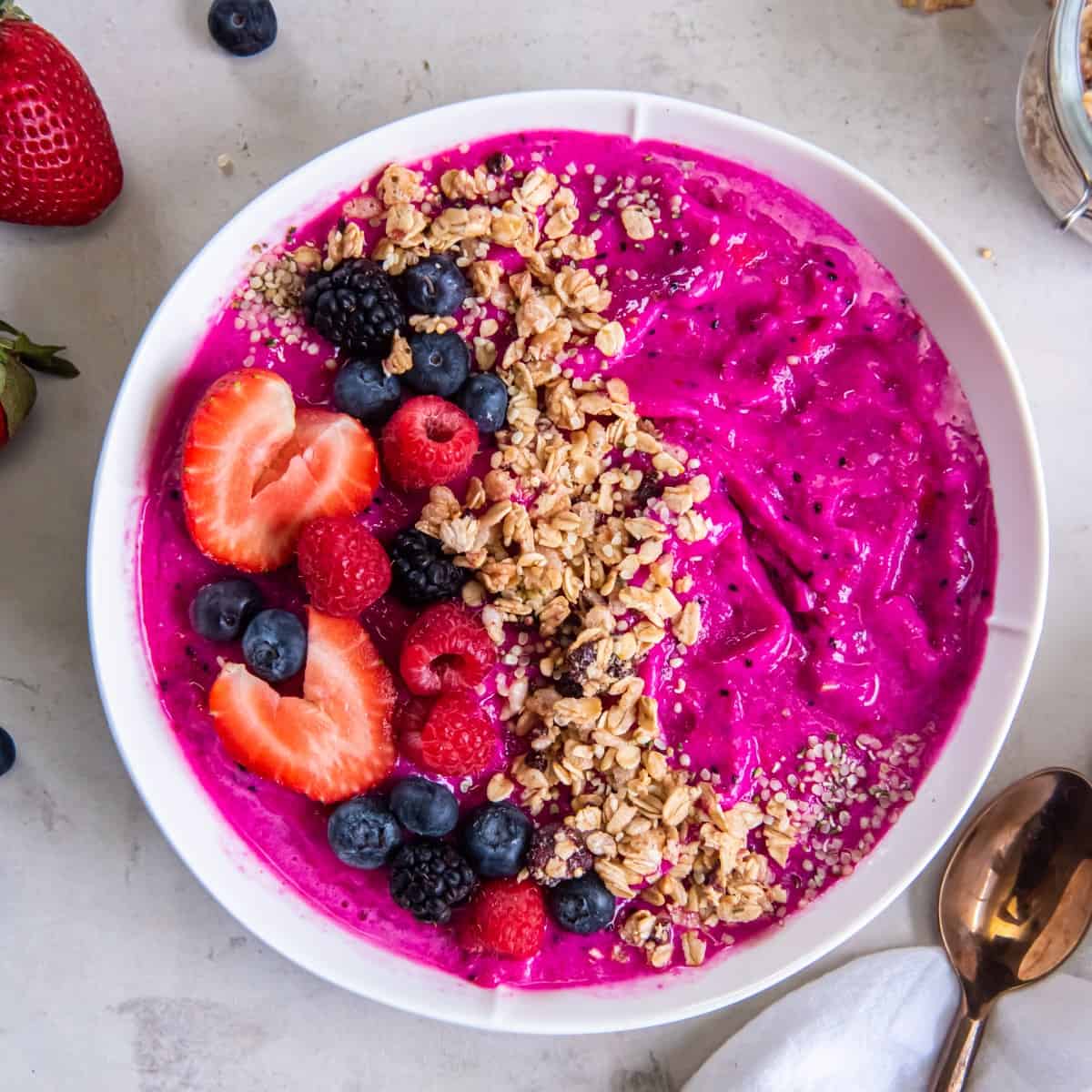 Dragon Fruit Smoothie Bowl - Four Score Living